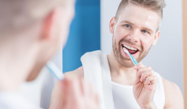牙齿臭会导致口臭吗?