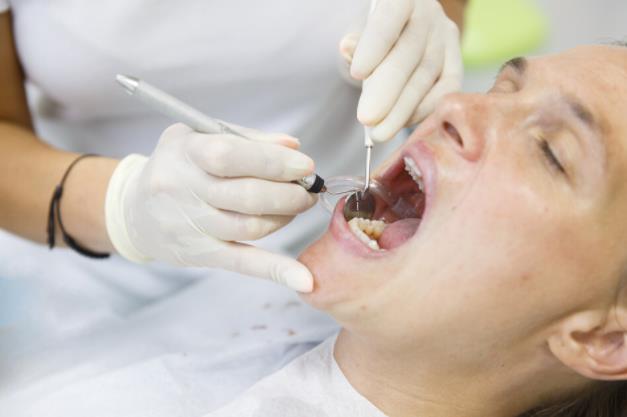 牙齿痒应该怎么治疗?