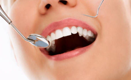 补完牙齿之后牙疼大致原因有哪几种？补牙后牙疼需要把补的东西取出来吗？