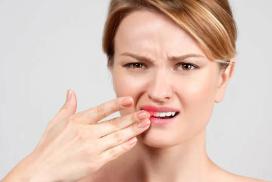 牙齿总是发炎都有哪些原因？牙齿发炎怎么快速消炎止痛？