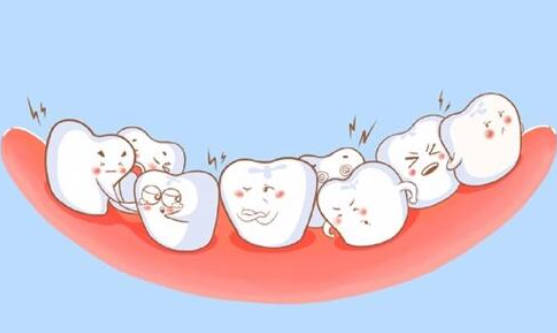 造成小孩子牙齿龋坏的原因有哪些？