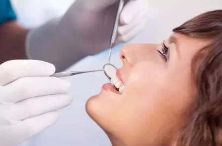 牙齿敏感怎么治疗最好?