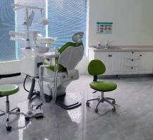 广州牙状元口腔门诊部治疗室2